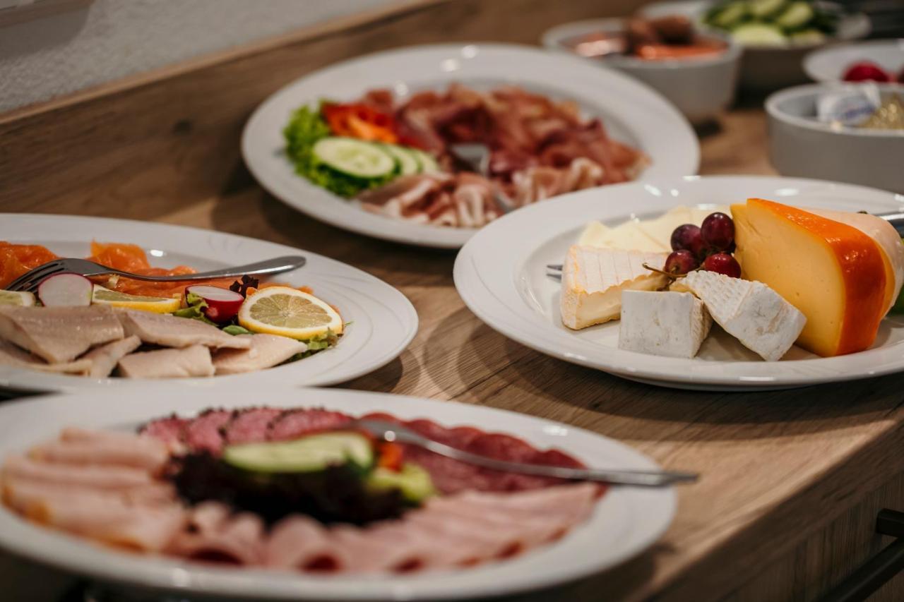 Landgasthof Krone Möckmühl Zewnętrze zdjęcie